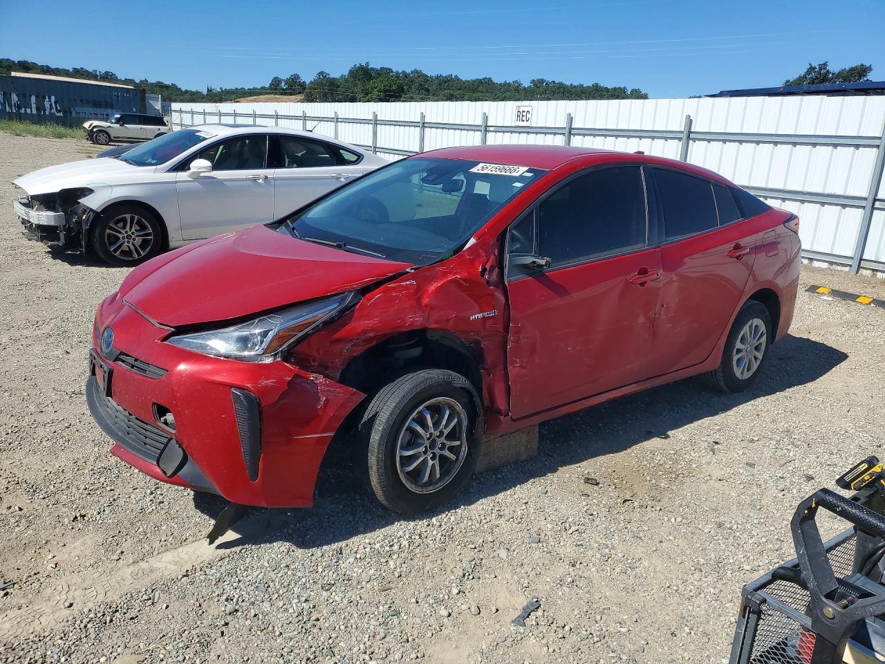 2019 TOYOTA PRIUS