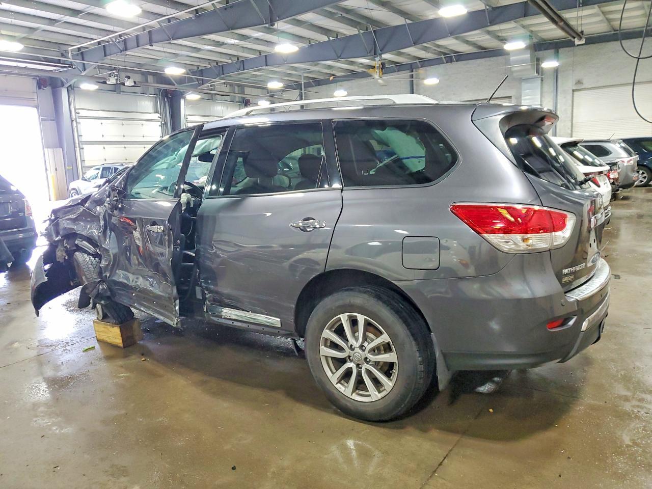 2014 NISSAN PATHFINDER