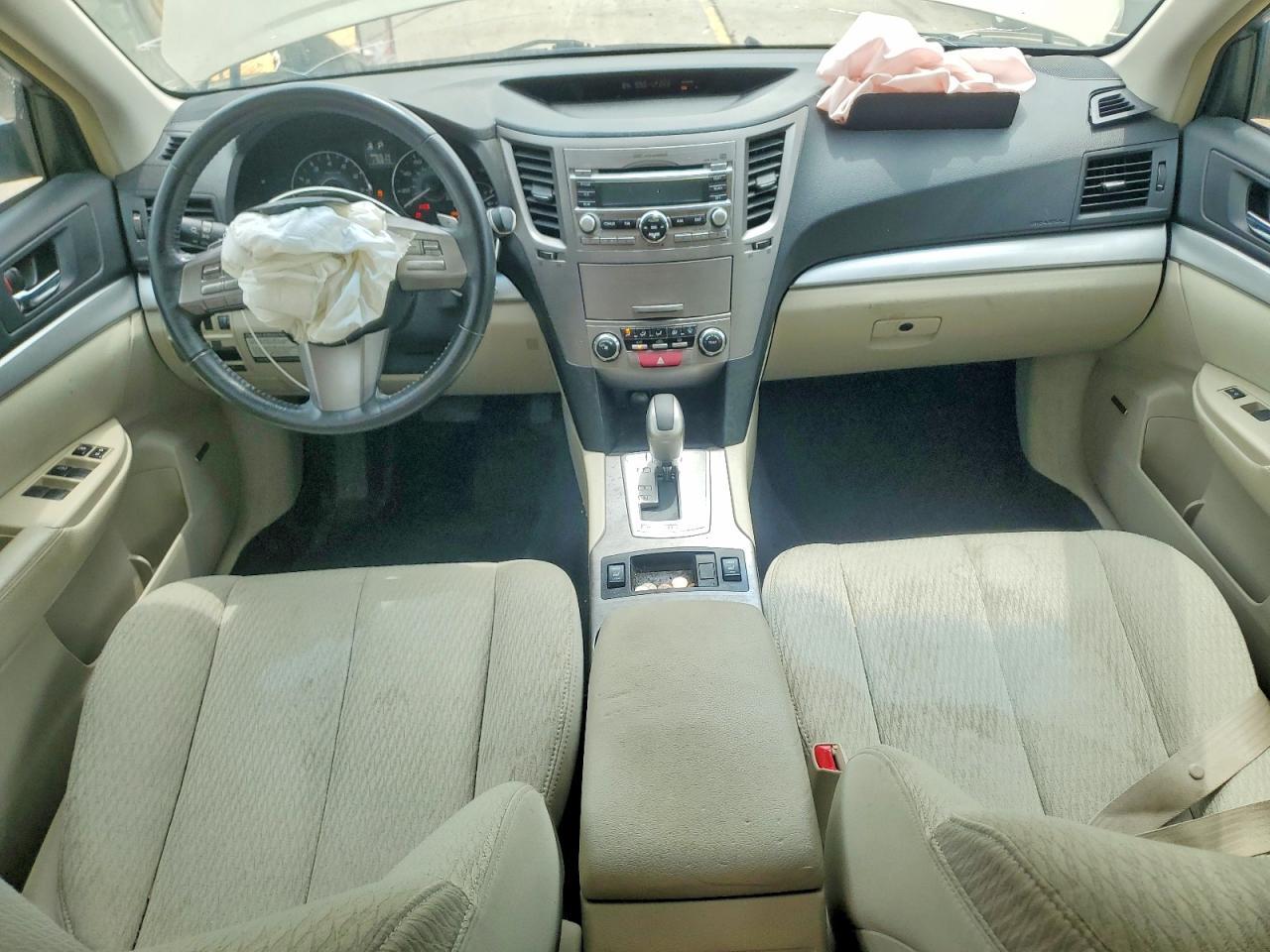 2010 SUBARU Outback