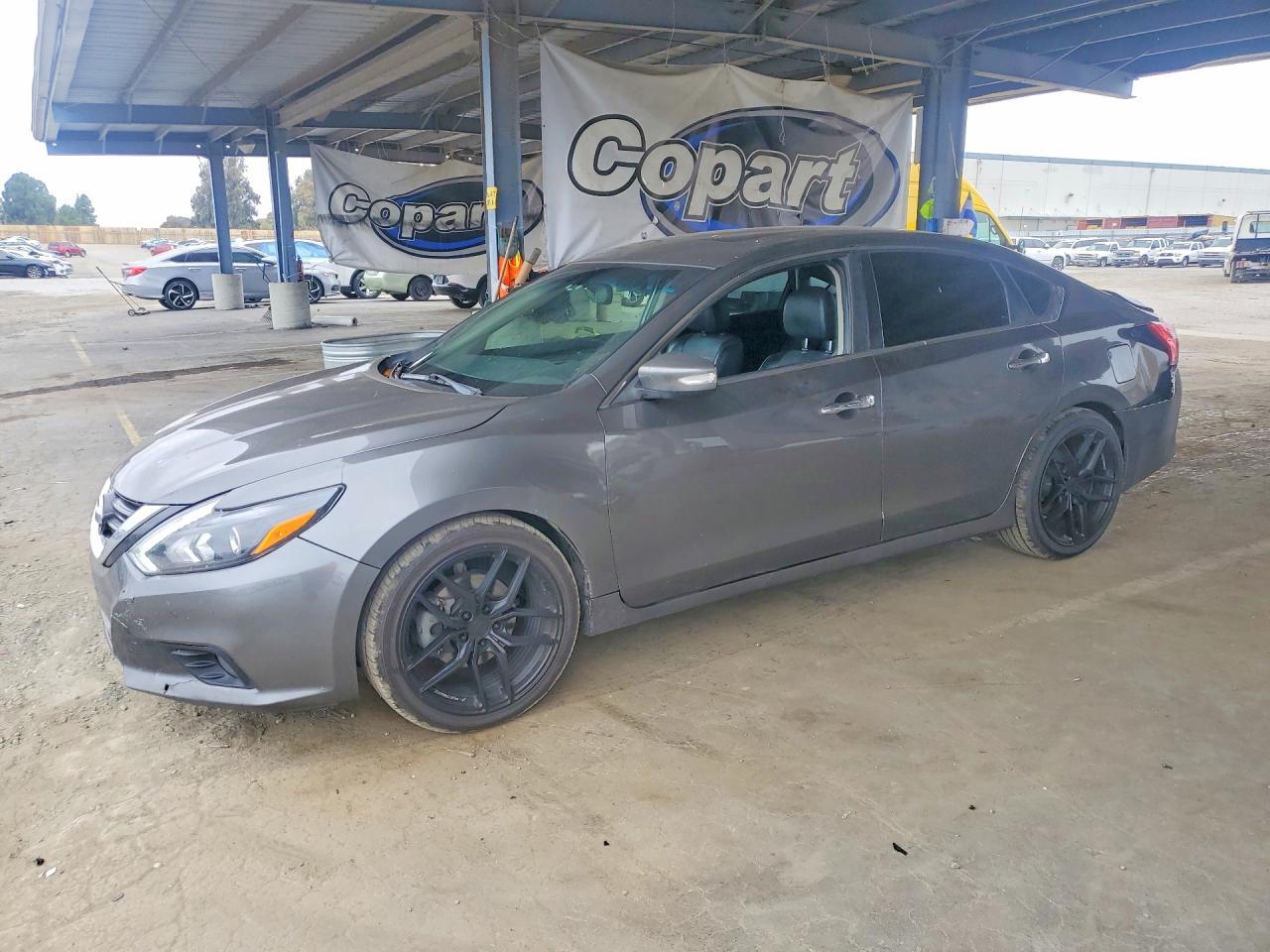 2016 NISSAN ALTIMA