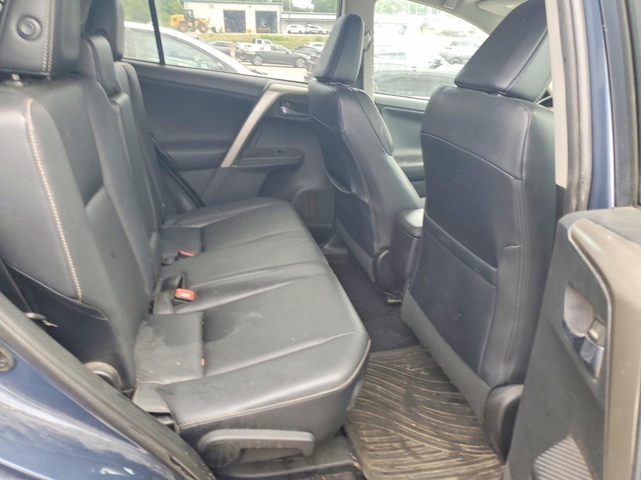 2014 TOYOTA RAV4