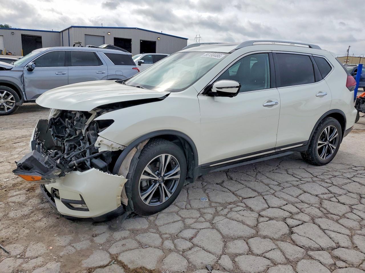 2018 NISSAN ROGUE