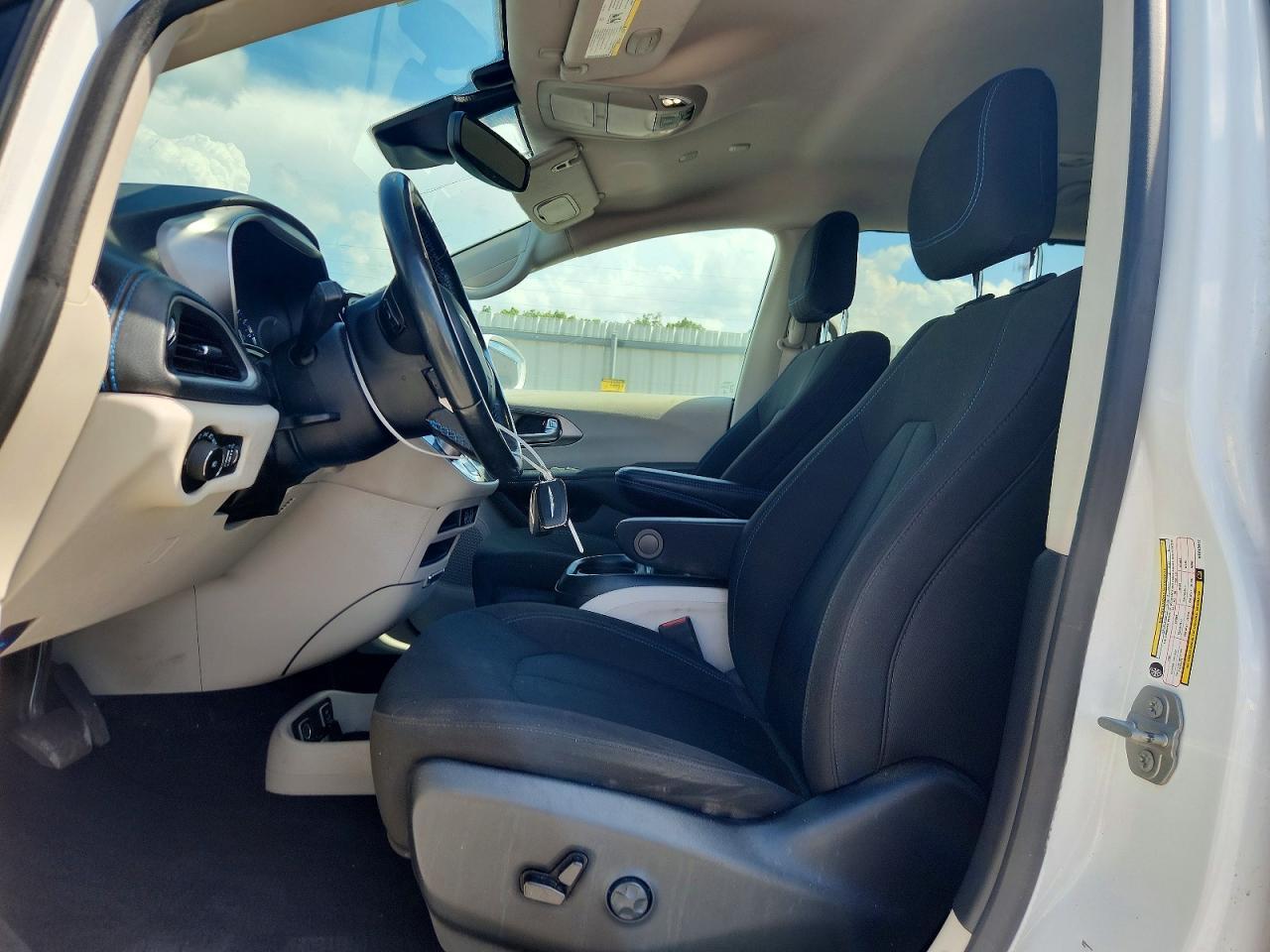 2021 CHRYSLER Pacifica