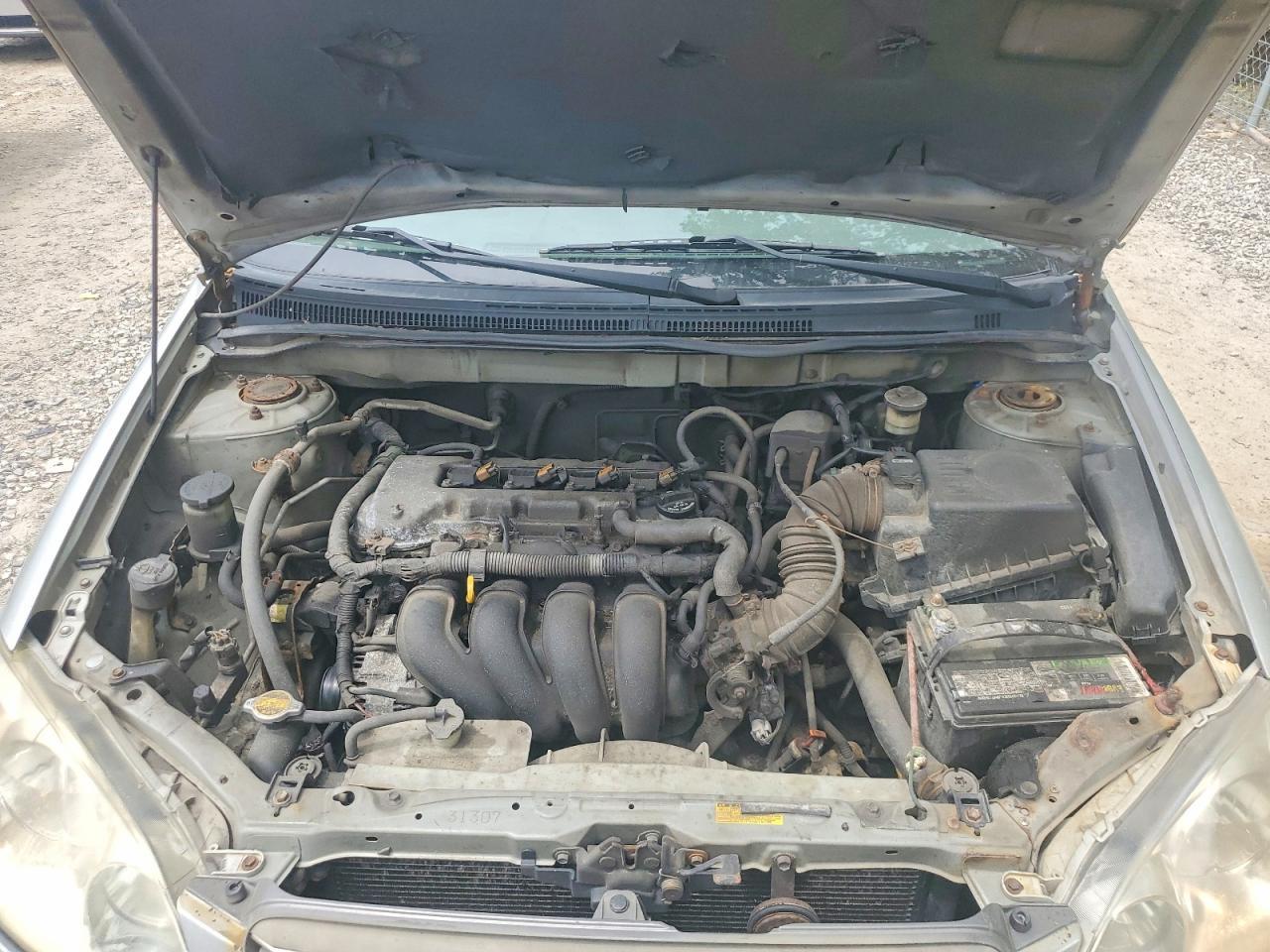 2004 TOYOTA COROLLA
