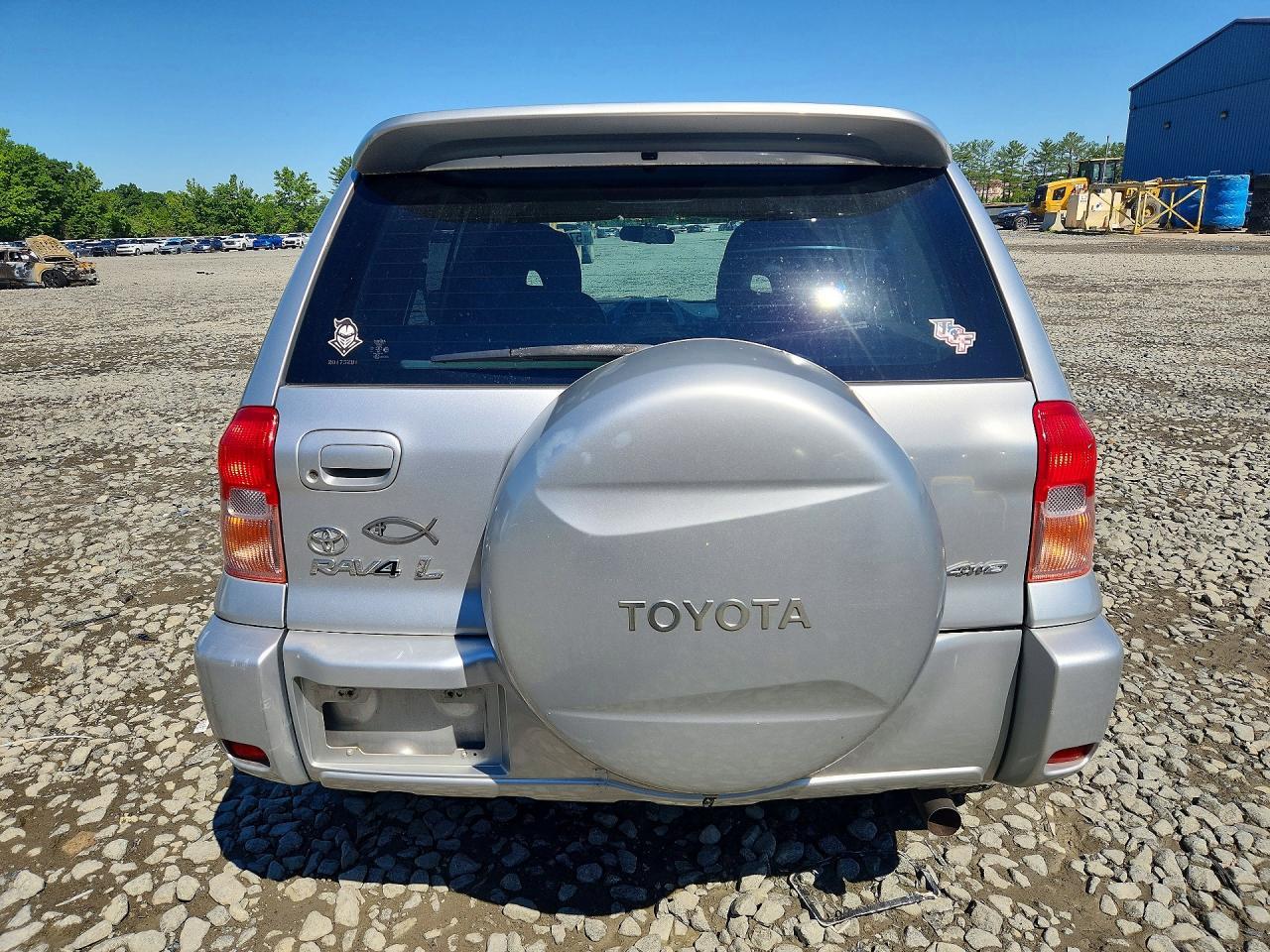 2002 TOYOTA RAV4