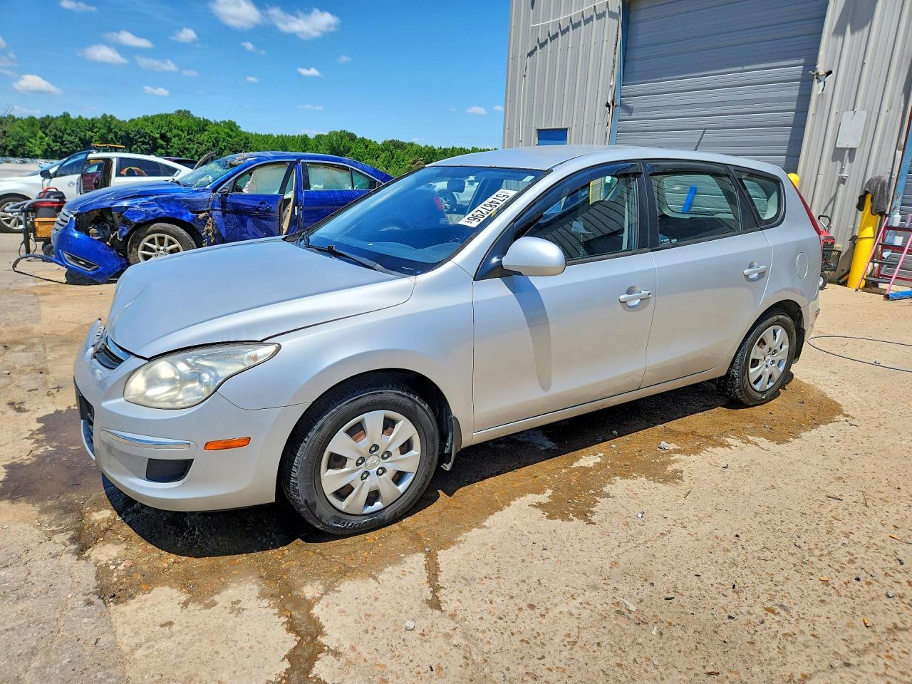 2012 HYUNDAI ELANTRA