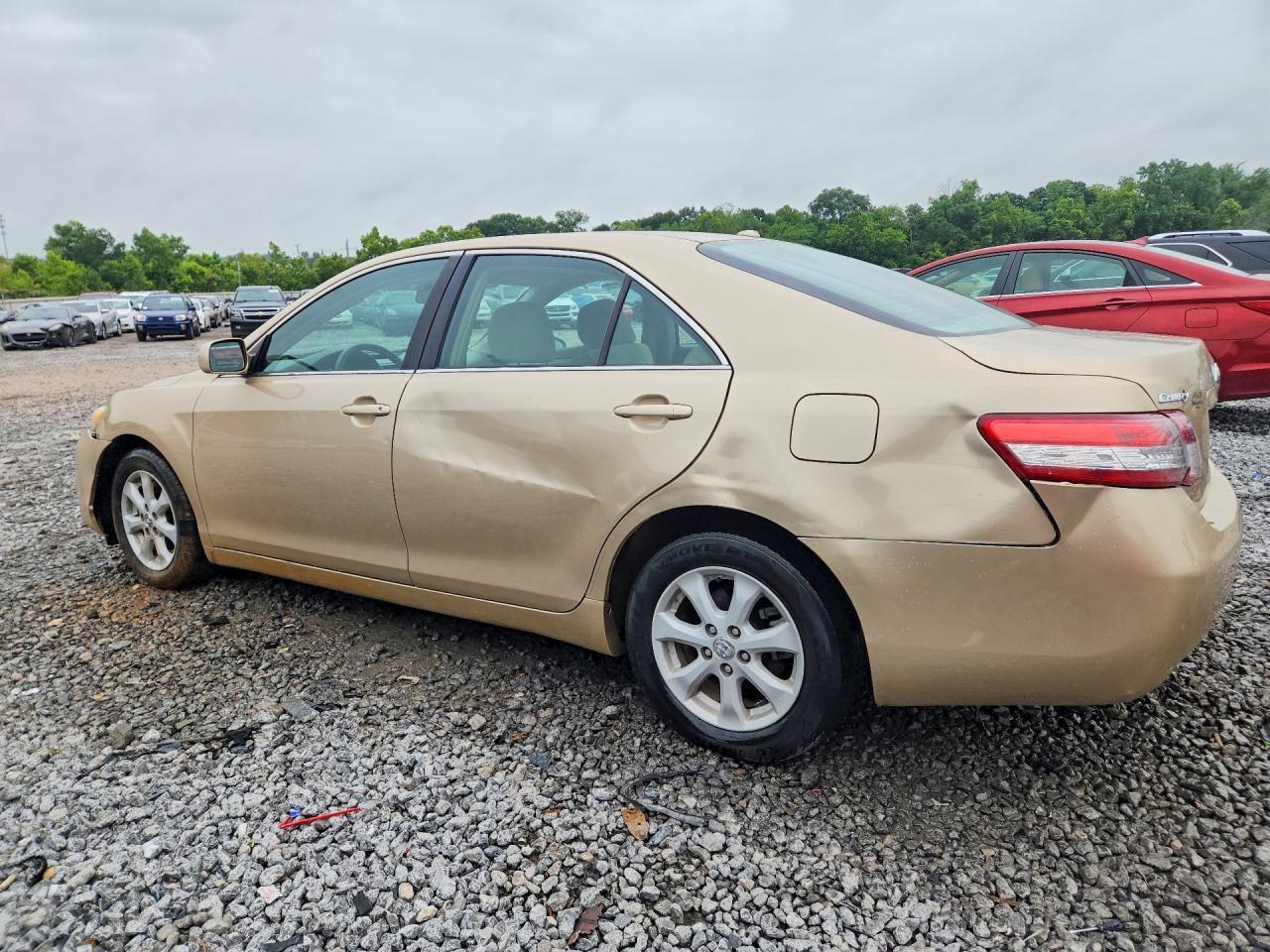 2010 TOYOTA CAMRY