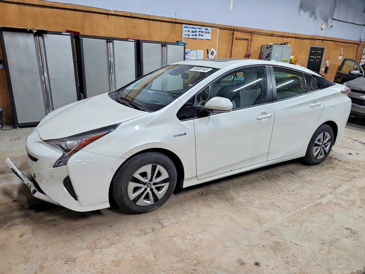2018 TOYOTA PRIUS
