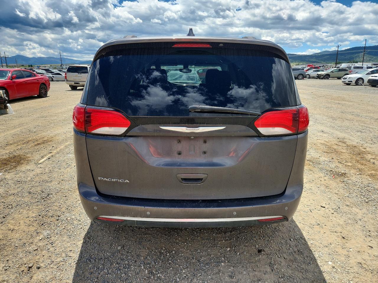 2017 CHRYSLER Pacifica