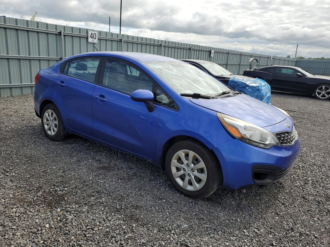 2013 KIA RIO