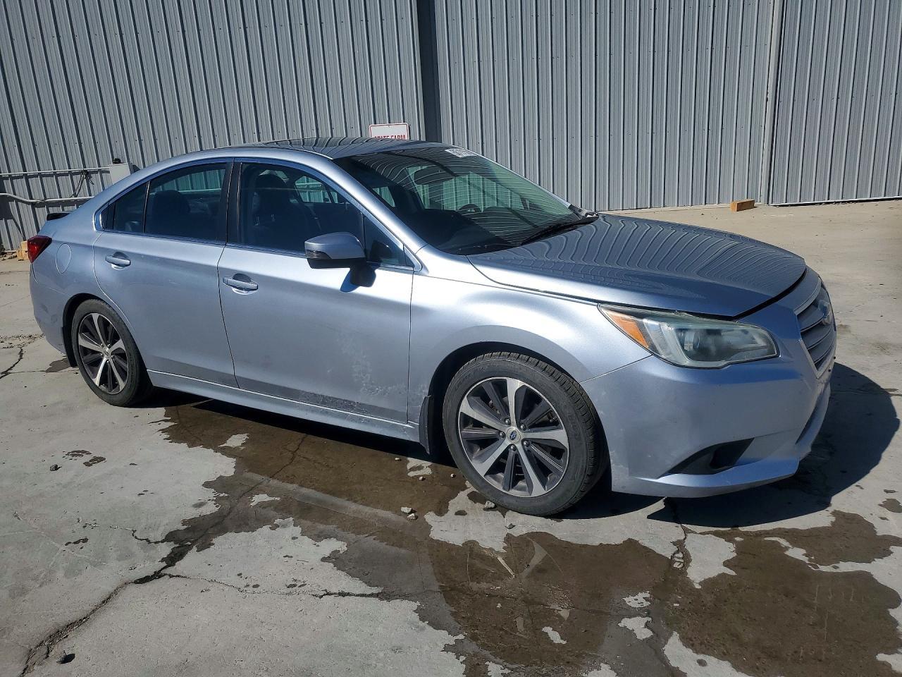 2015 SUBARU Legacy