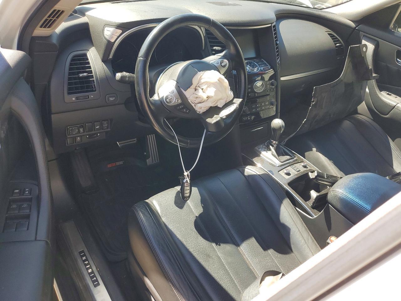 2013 INFINITI FX37