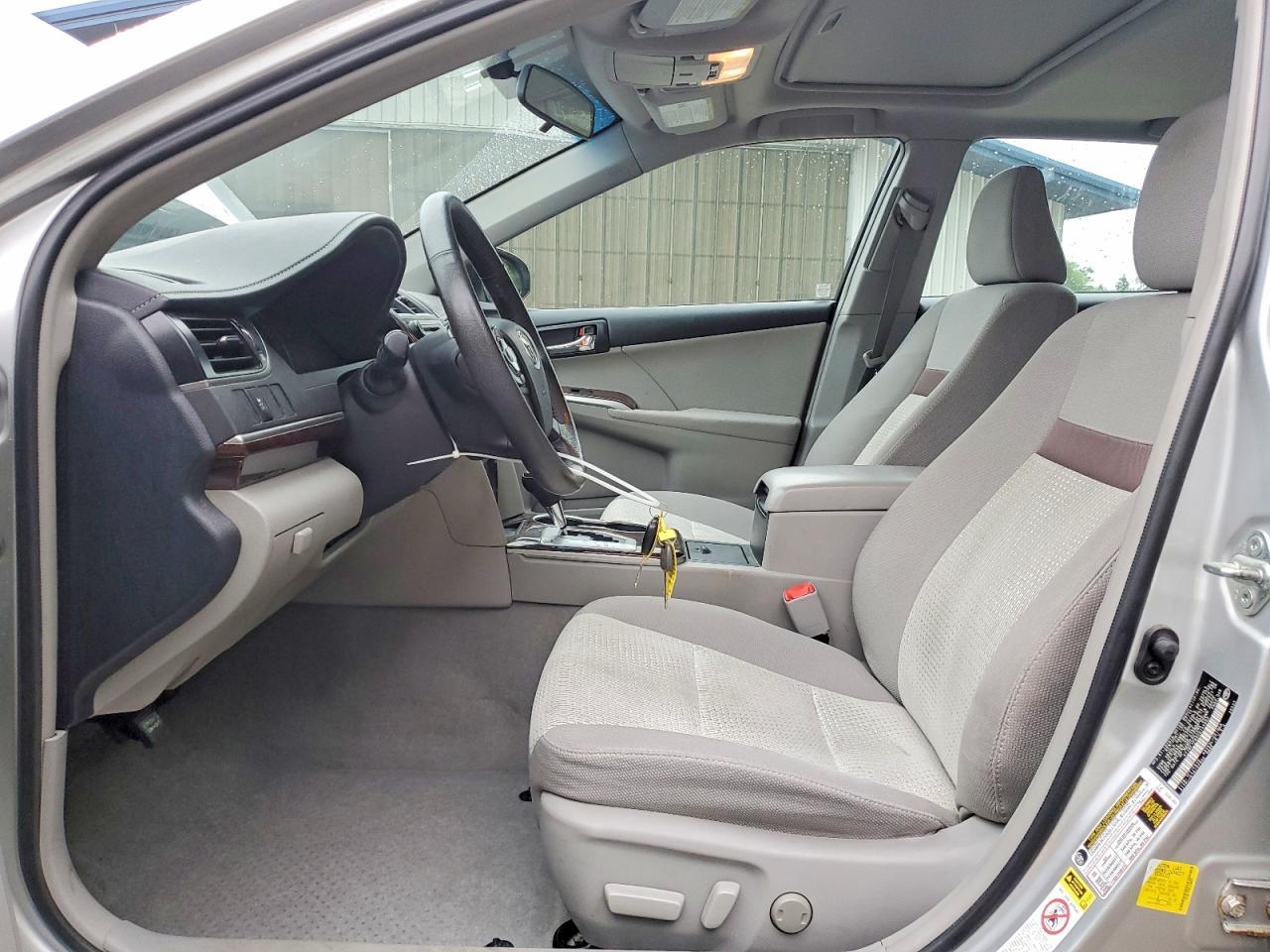 2012 TOYOTA CAMRY