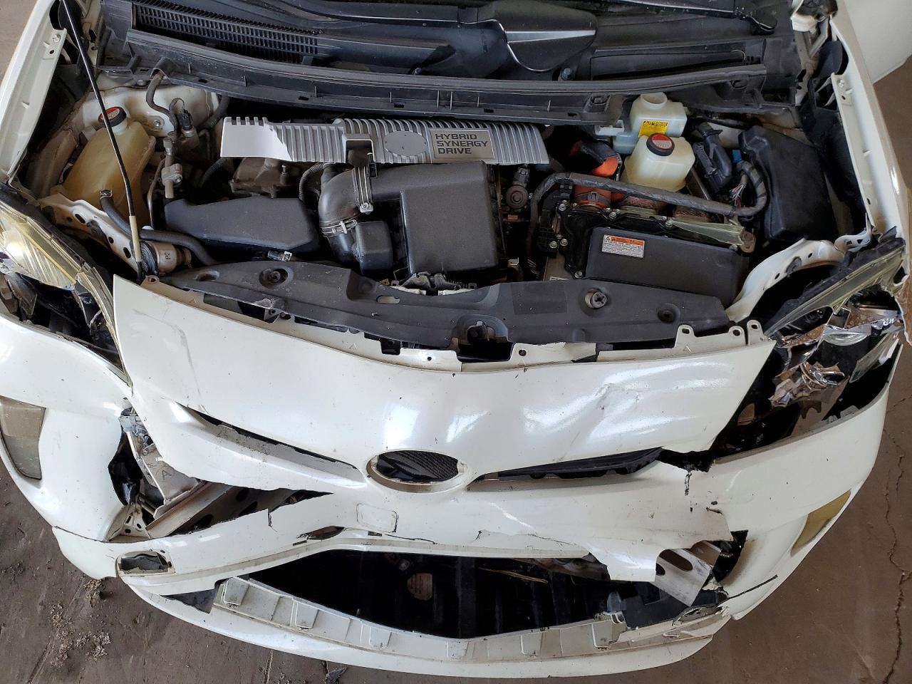 2015 TOYOTA PRIUS