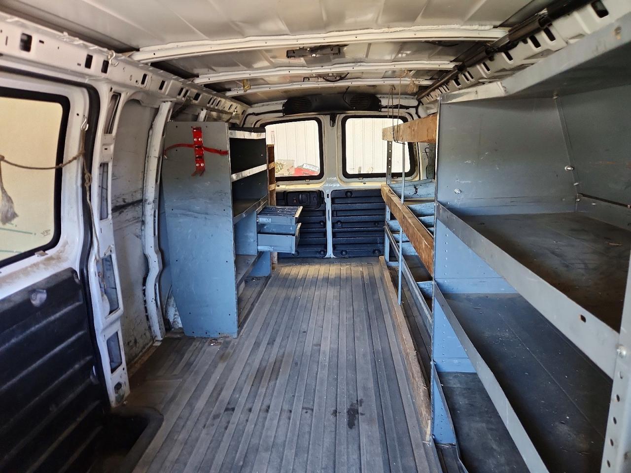 2017 CHEVROLET EXPRESS 2500