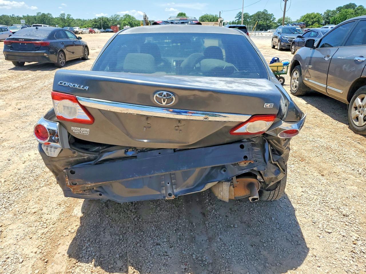 2011 TOYOTA COROLLA