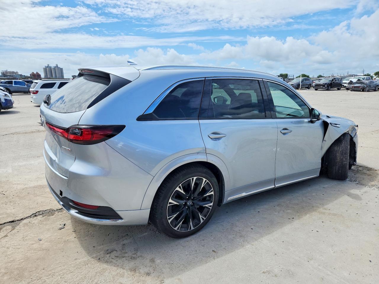 2025 MAZDA CX-90