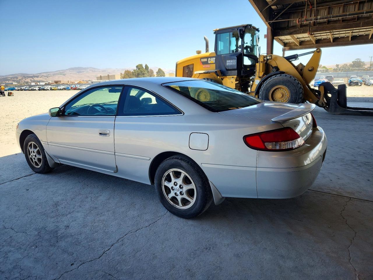 2001 TOYOTA CAMRY