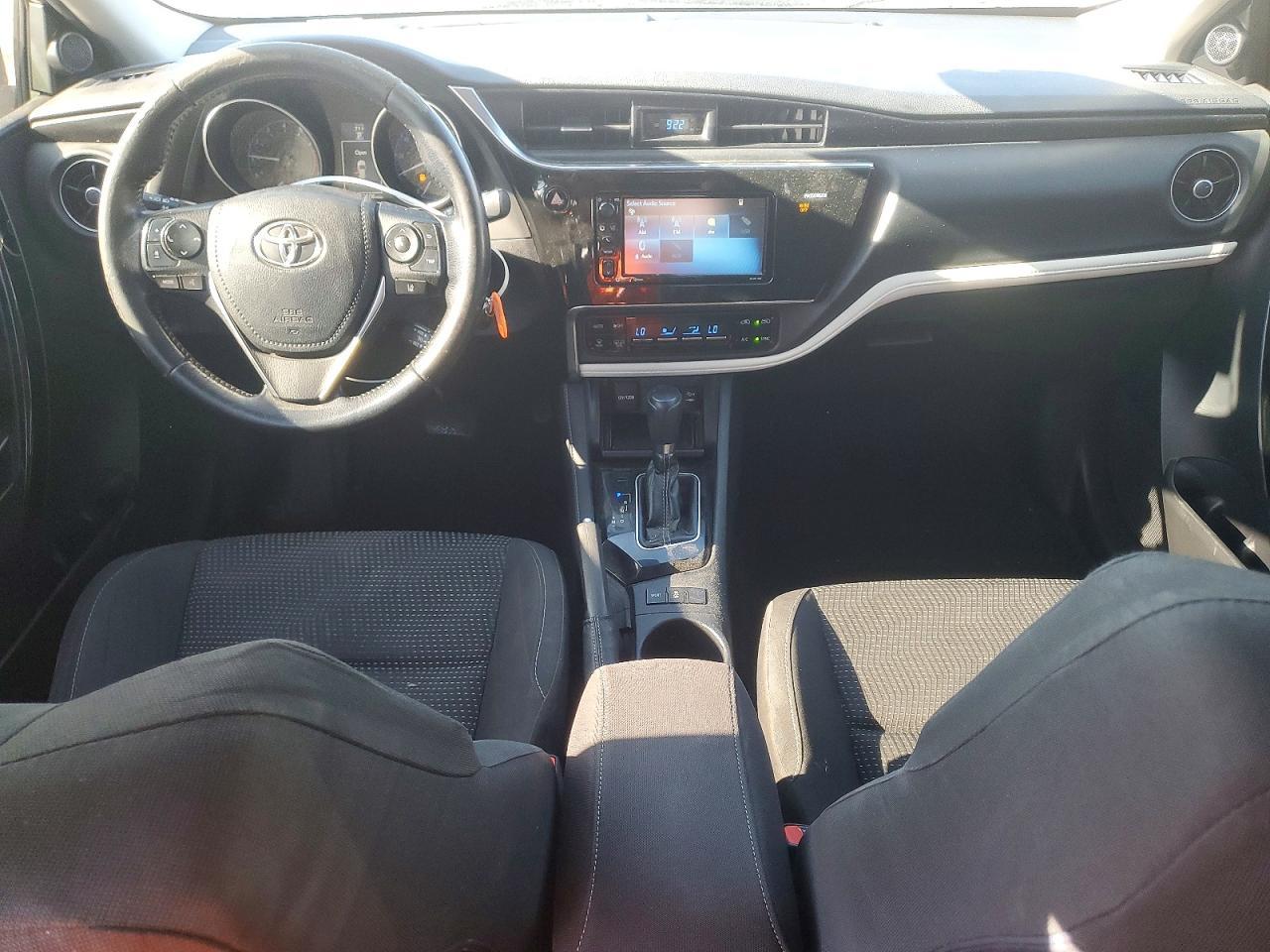 2018 TOYOTA COROLLA