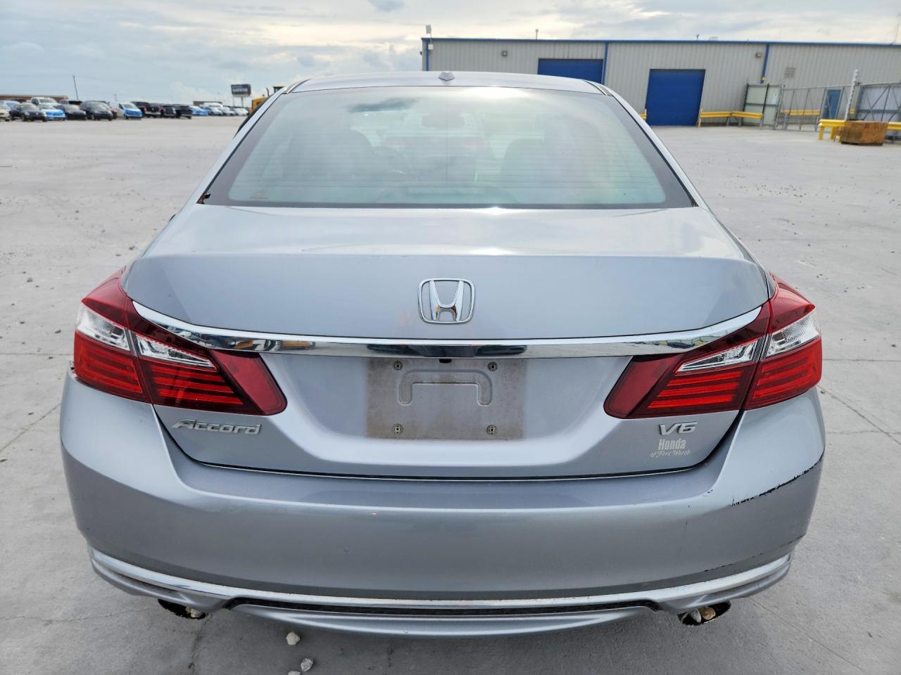 2016 HONDA ACCORD