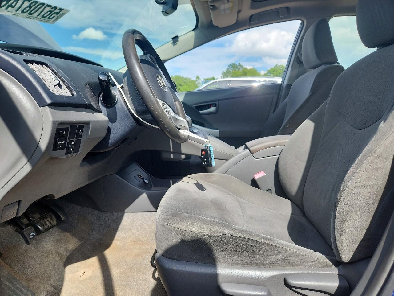 2010 TOYOTA PRIUS