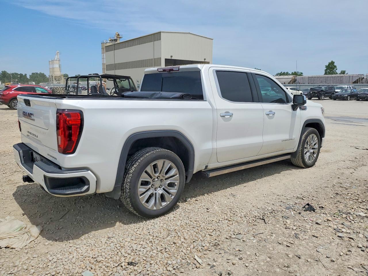 2021 GMC Sierra