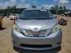 2011 TOYOTA SIENNA