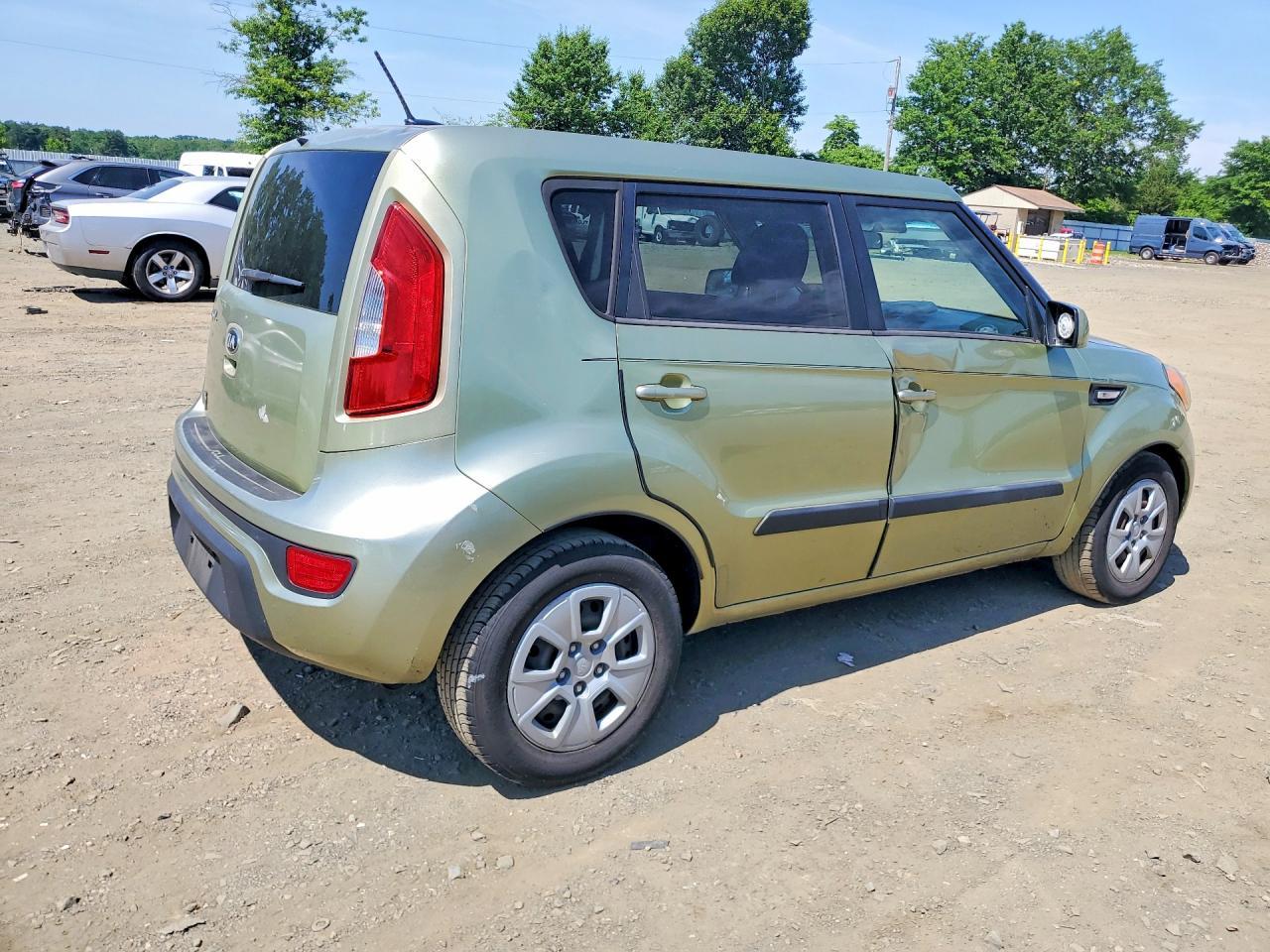 2013 KIA SOUL