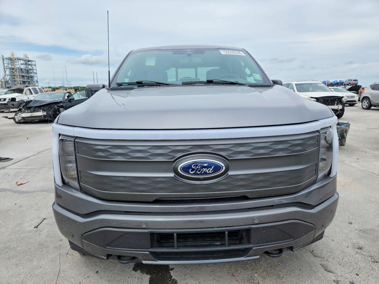2023 FORD F-150 Lightning