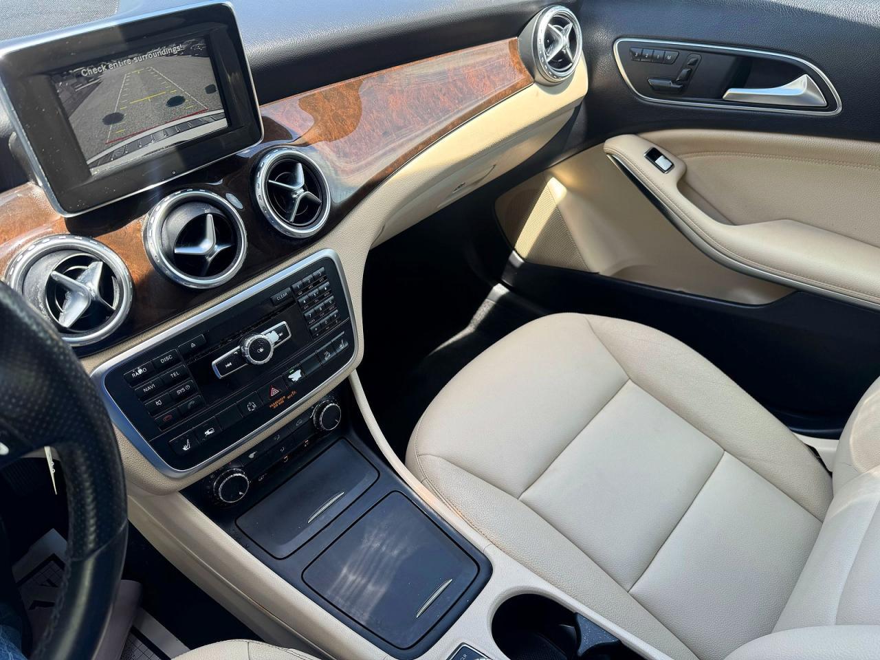 2015 MERCEDES-BENZ GLA-Class