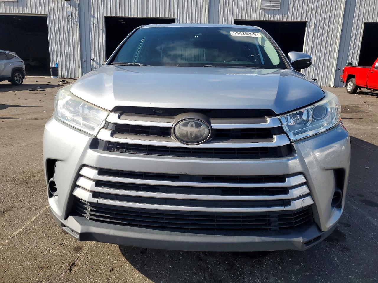 2018 TOYOTA HIGHLANDER