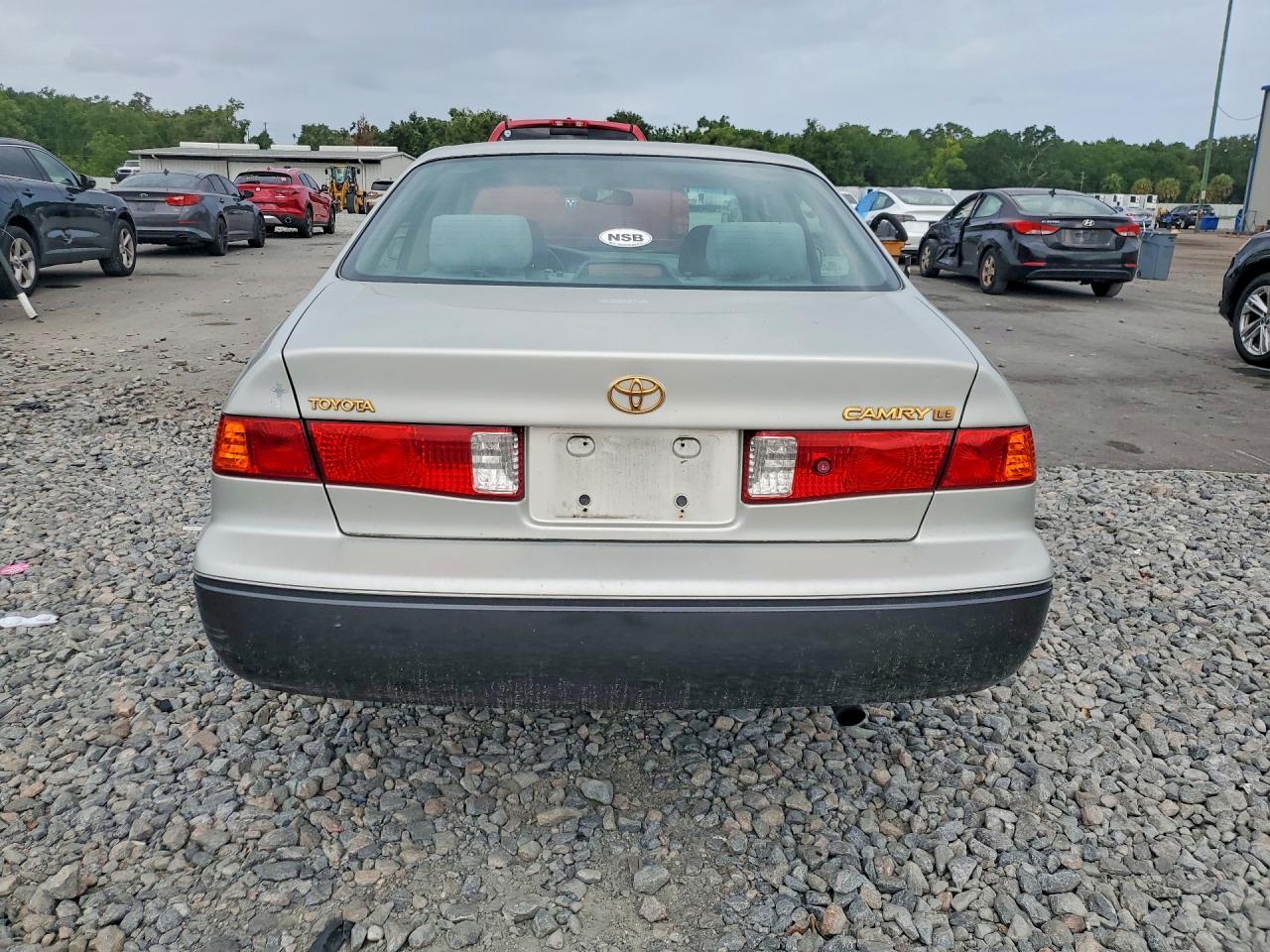 2000 TOYOTA CAMRY