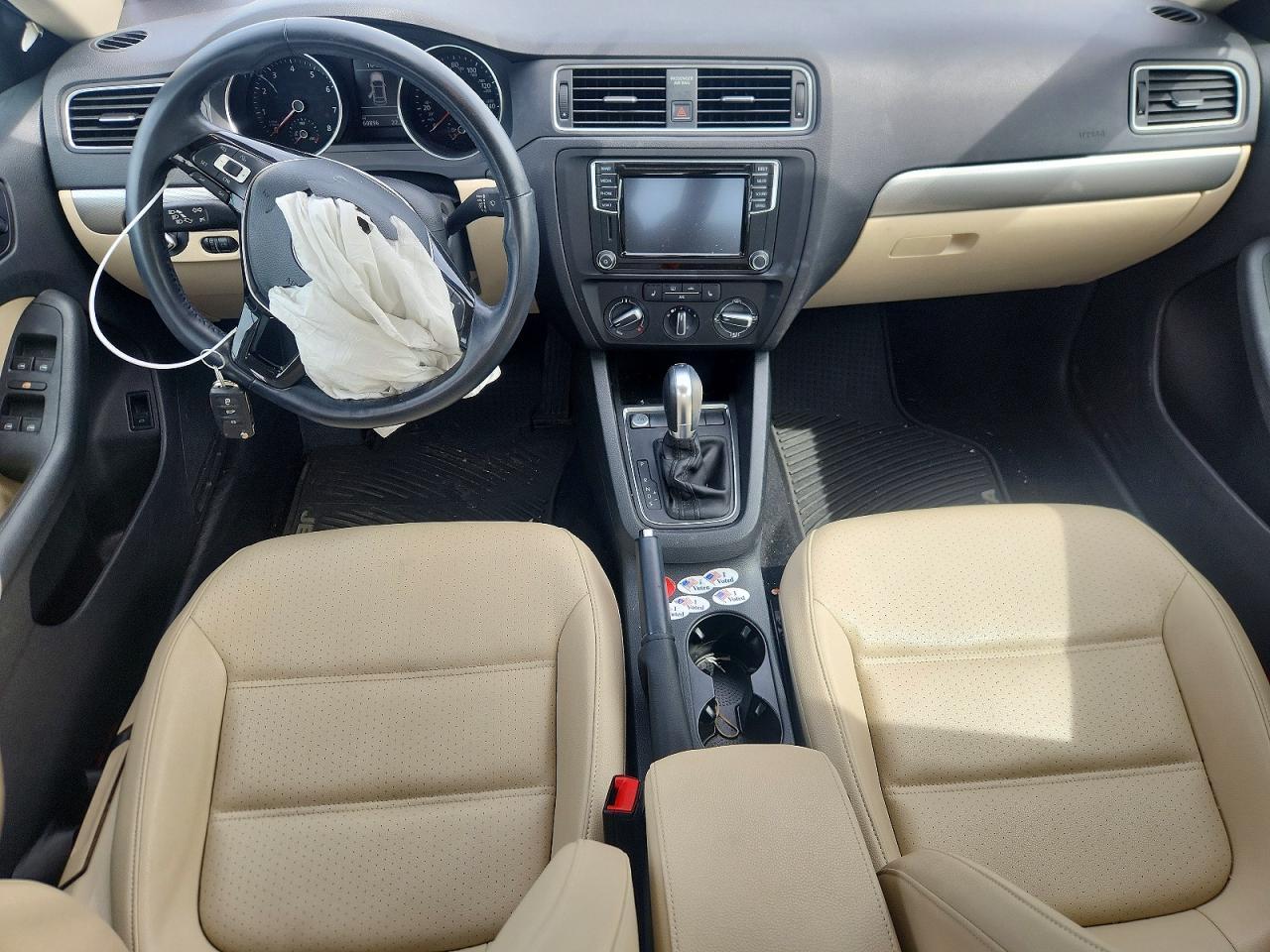 2017 VOLKSWAGEN JETTA