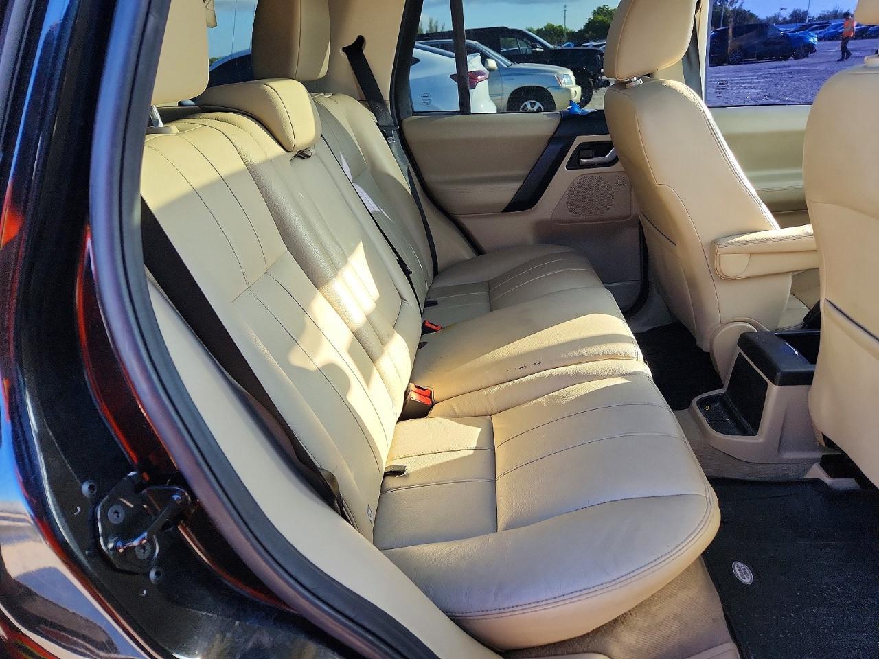 2014 LAND ROVER LR2