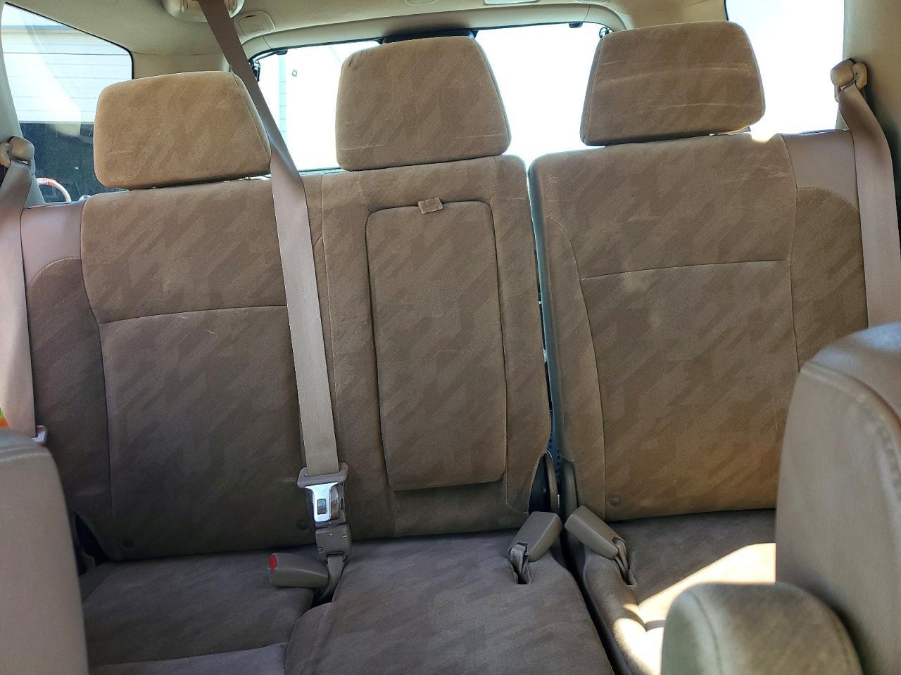 2004 HONDA CR-V