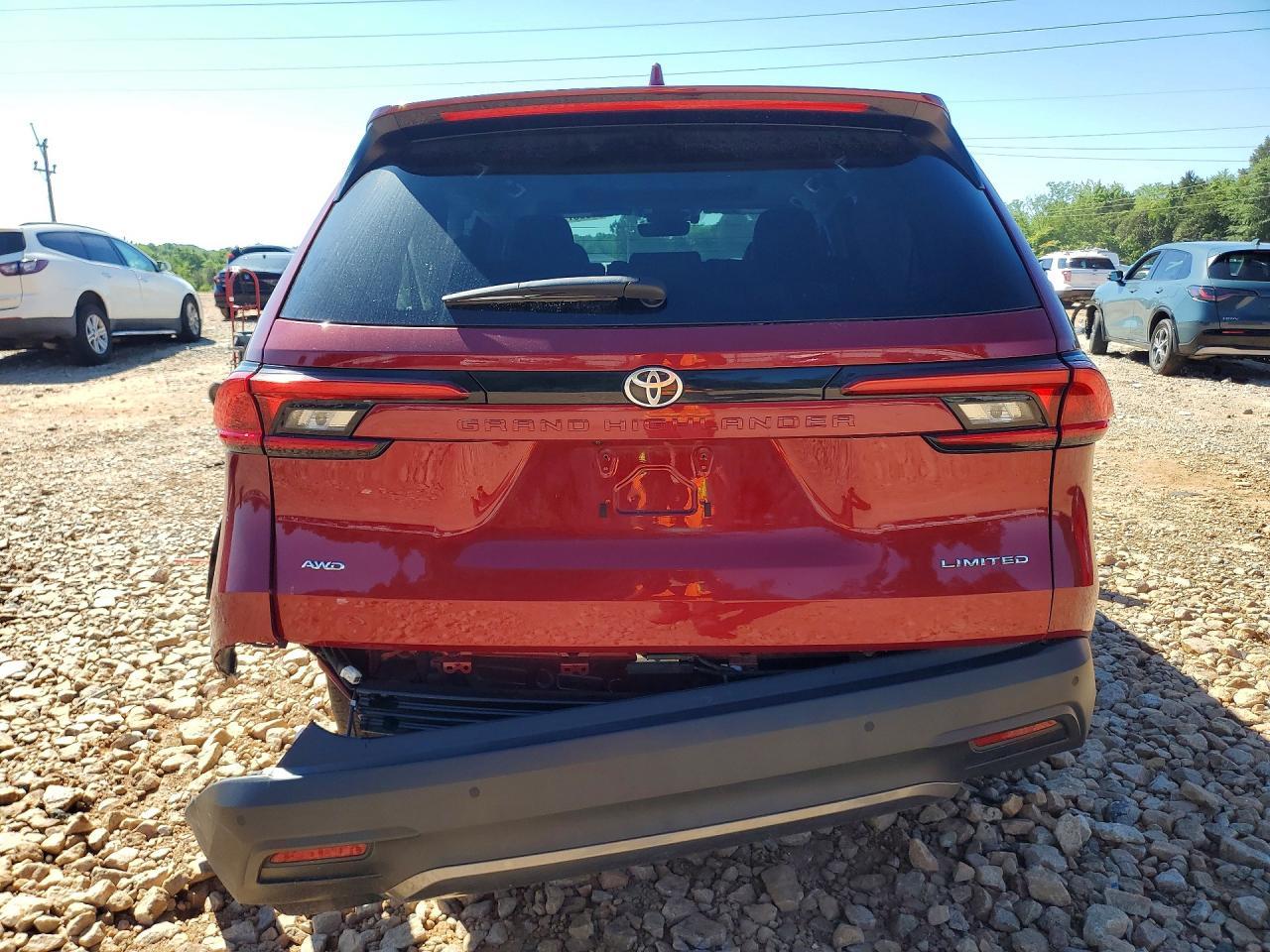 2024 TOYOTA HIGHLANDER