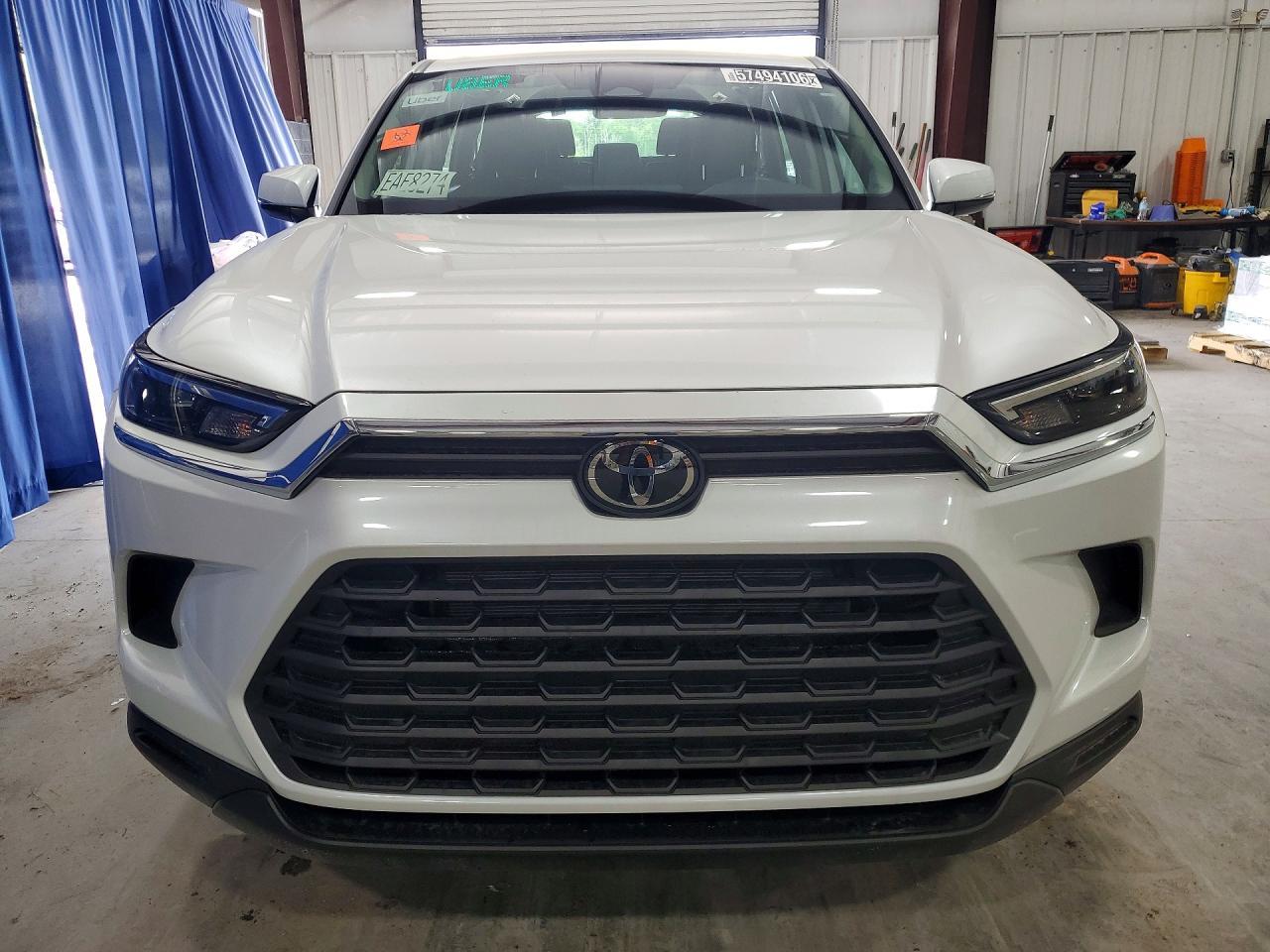 2026 TOYOTA HIGHLANDER