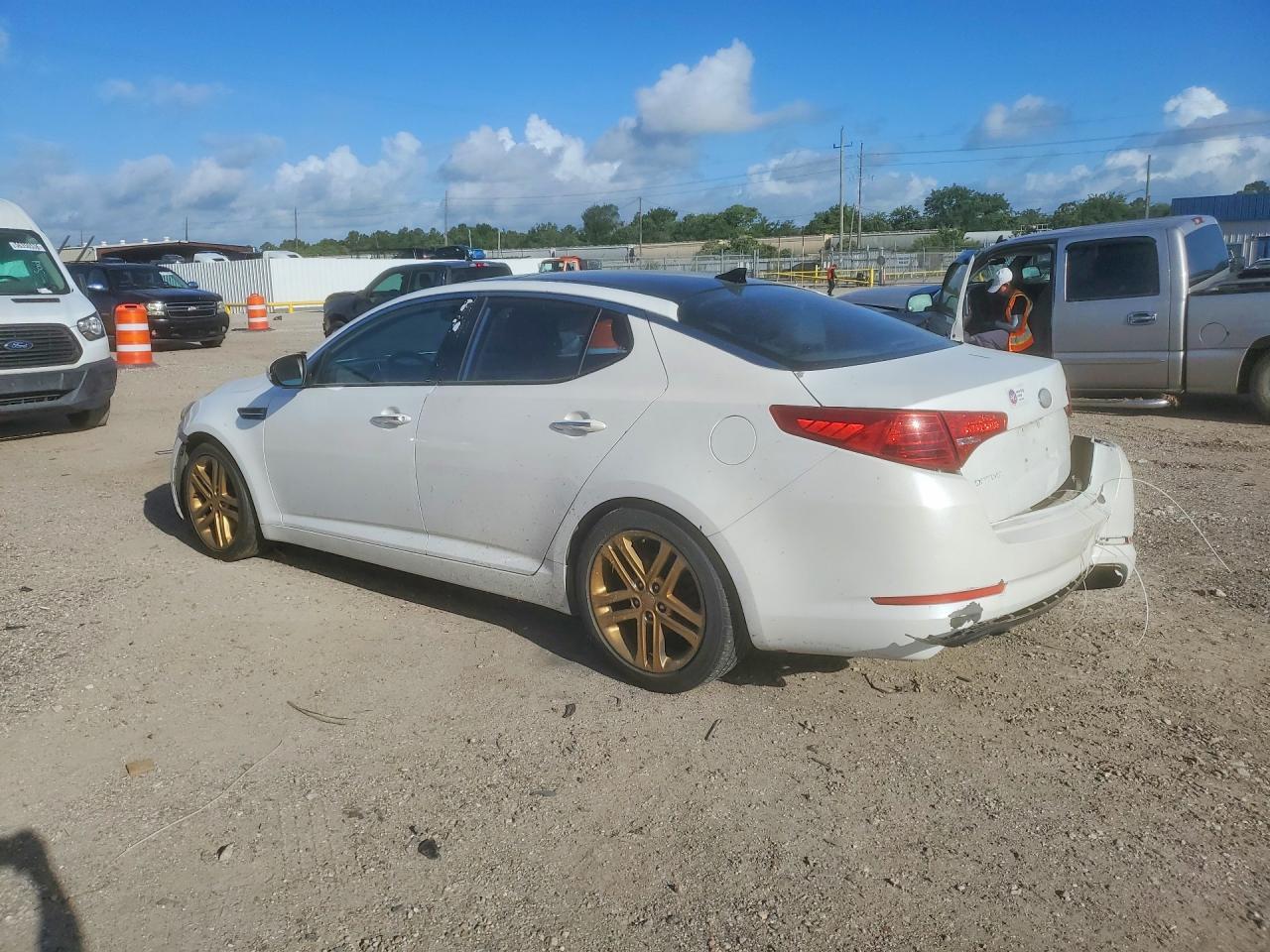 2013 KIA OPTIMA