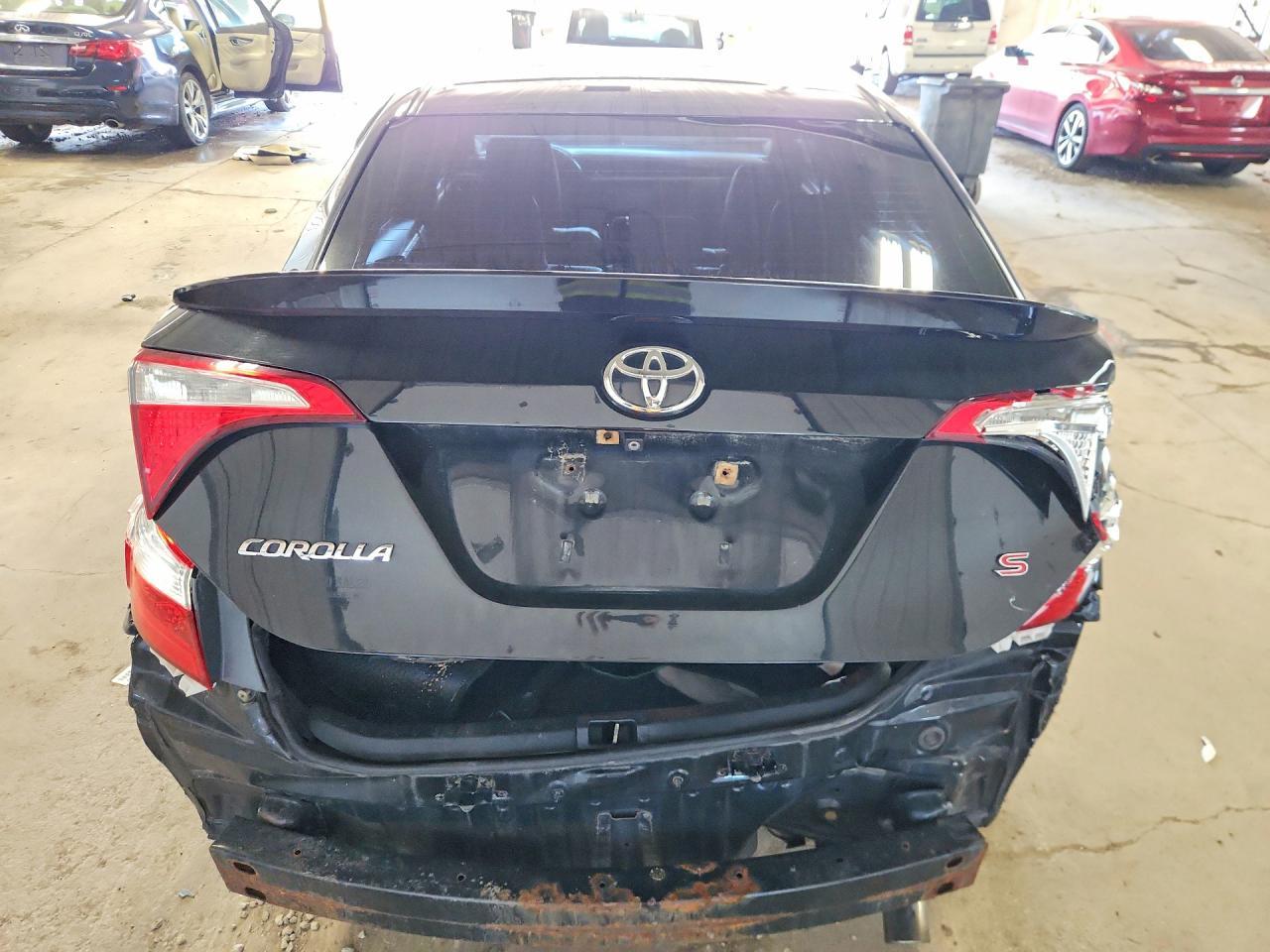 2015 TOYOTA COROLLA