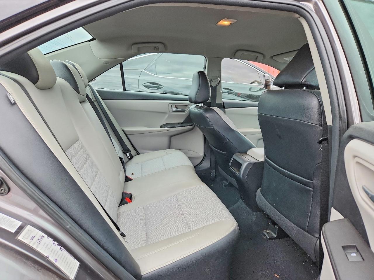 2016 TOYOTA CAMRY