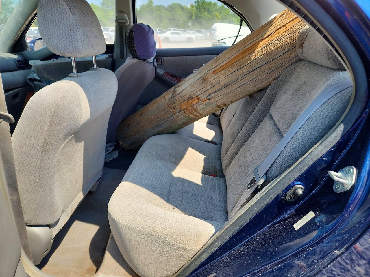 2003 TOYOTA COROLLA