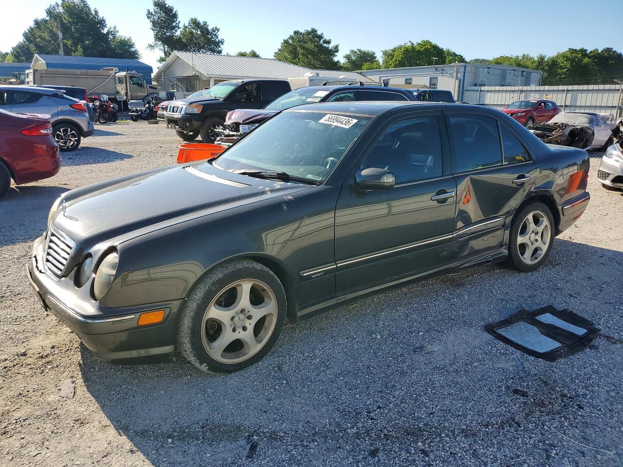2001 MERCEDES-BENZ E-Class