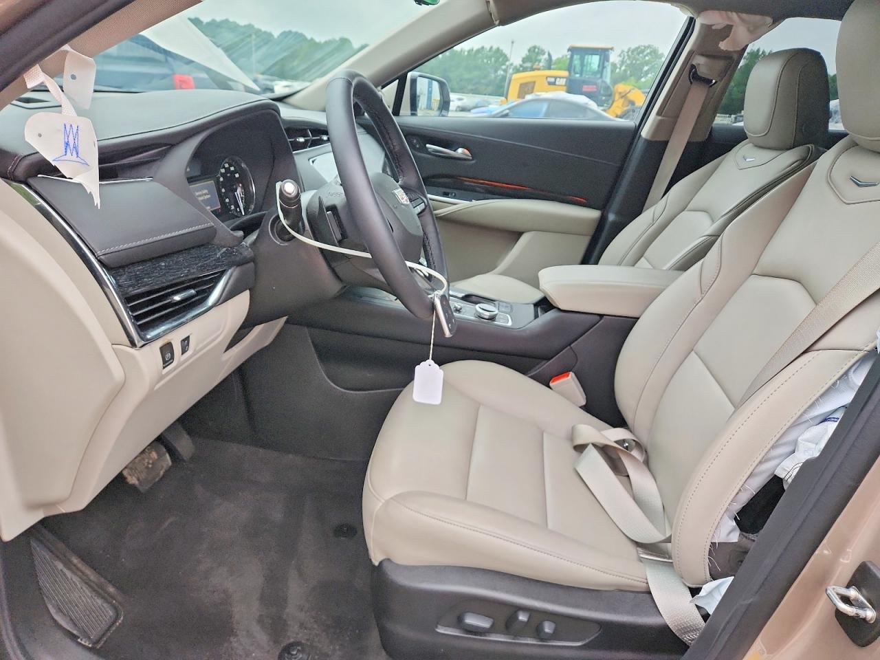 2022 CADILLAC XT4
