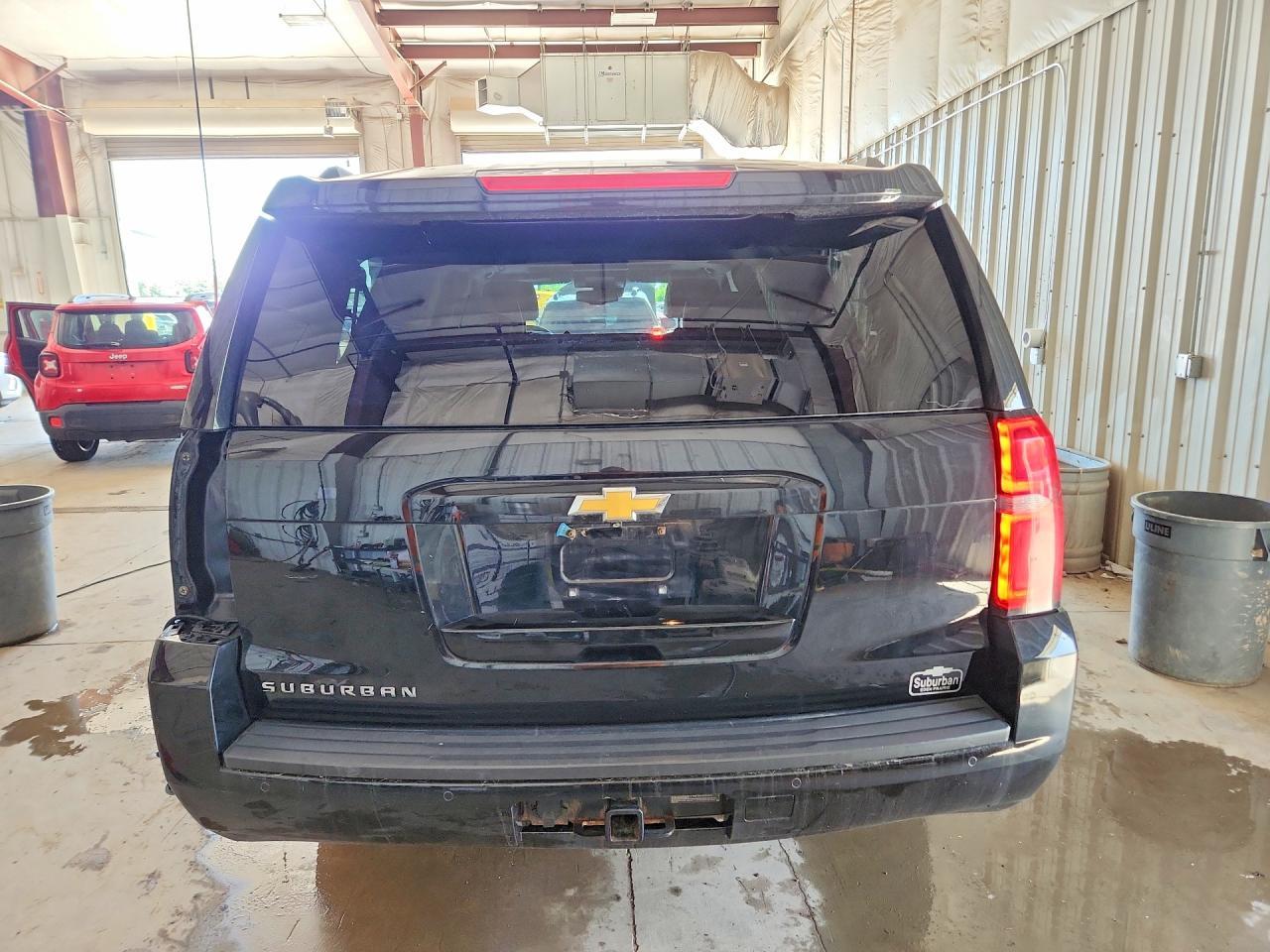 2015 CHEVROLET Suburban