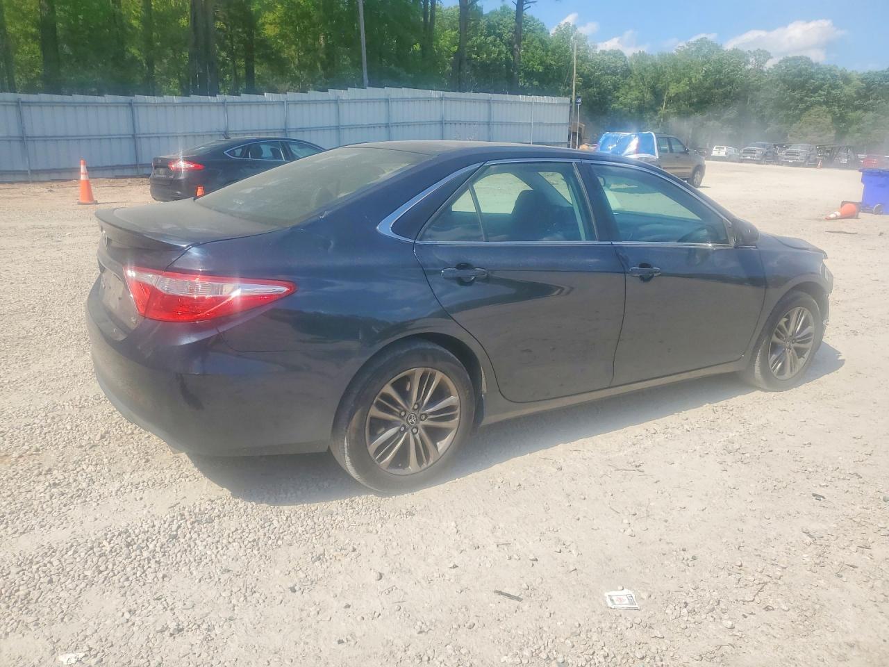 2016 TOYOTA CAMRY