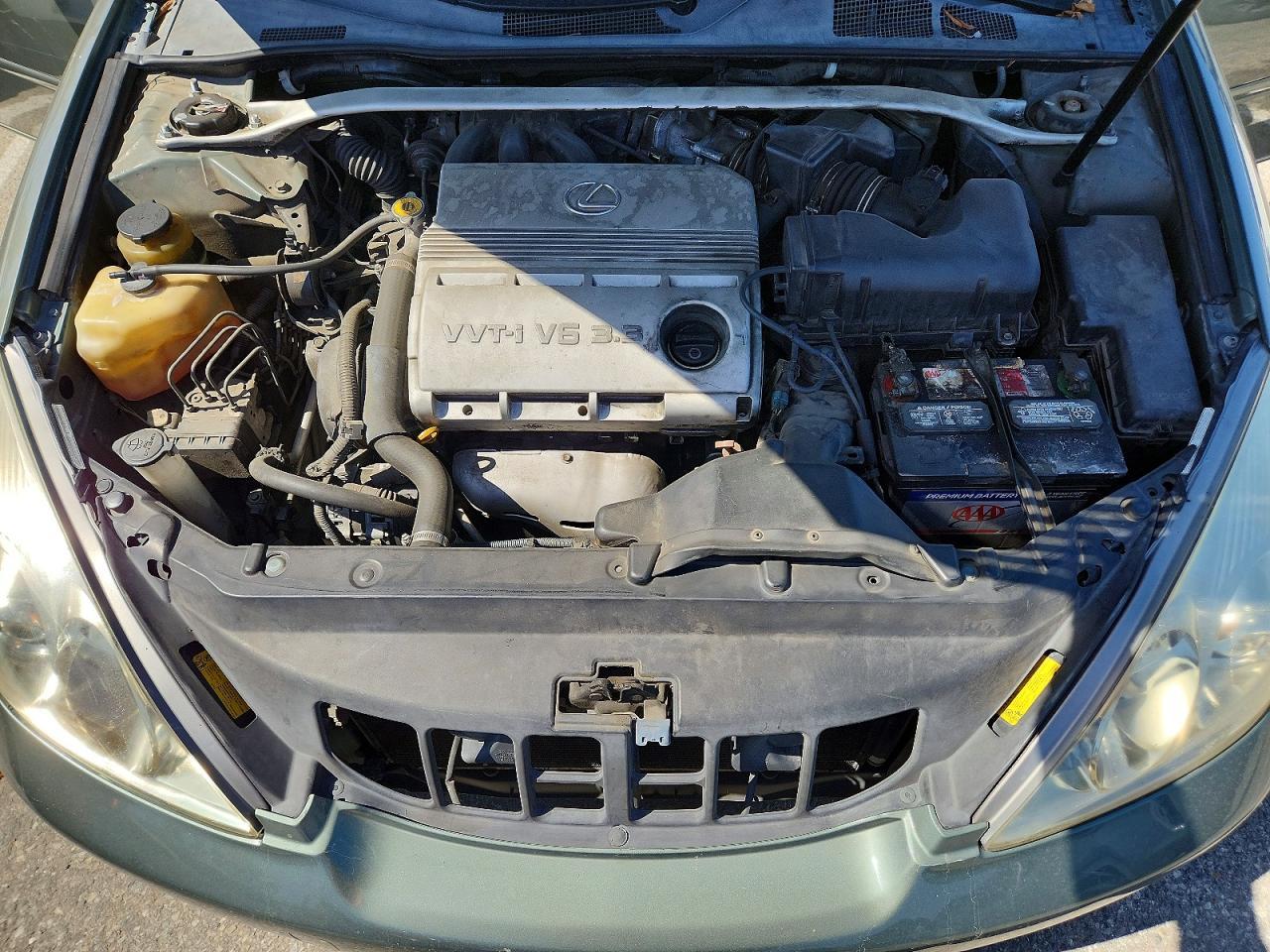 2005 LEXUS ES 330