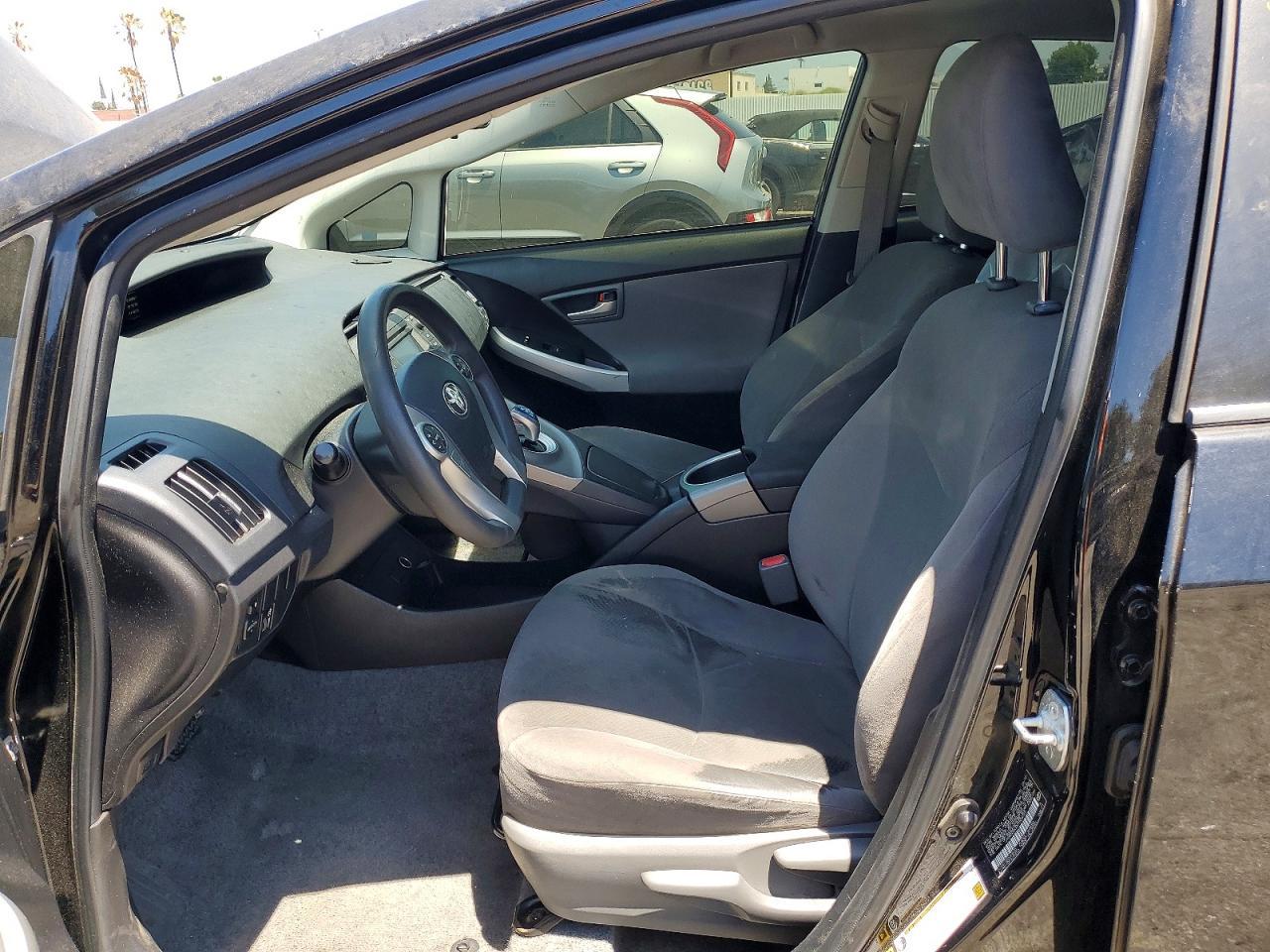 2012 TOYOTA PRIUS
