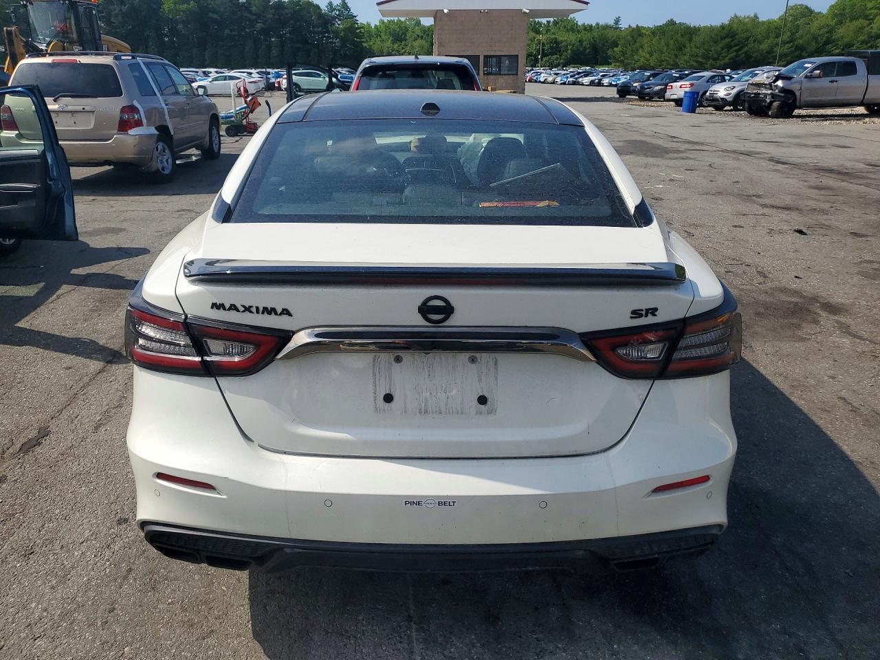 2019 NISSAN Maxima