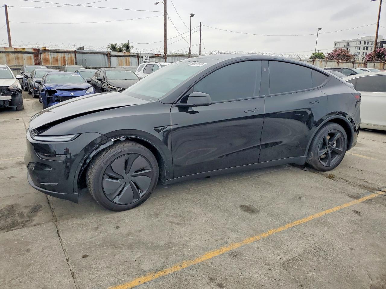 2026 TESLA MODEL Y