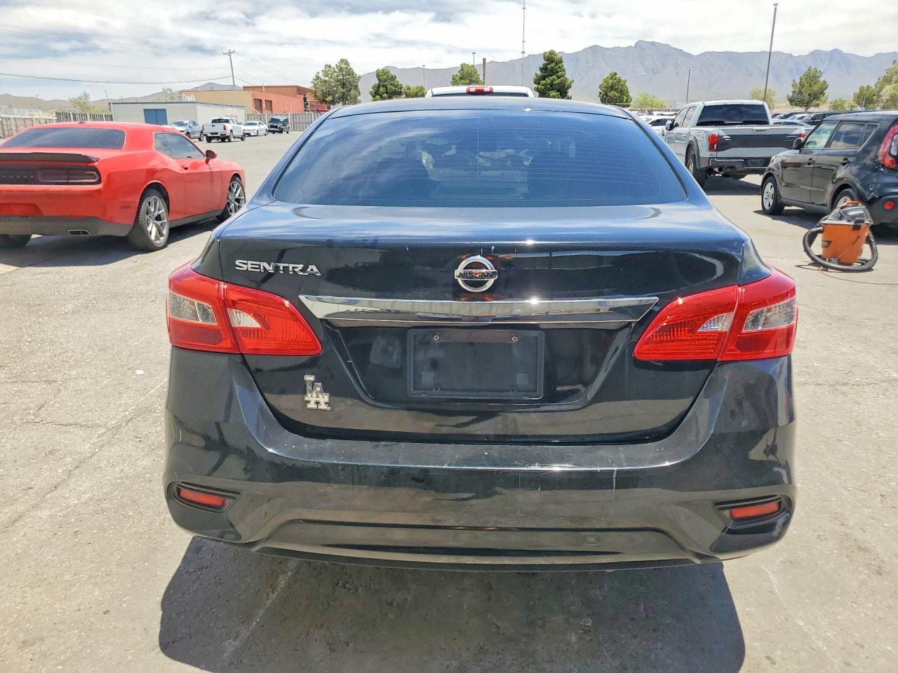 2017 NISSAN SENTRA